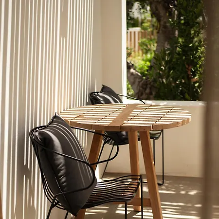 Minos Art Hotel, A Member Of Design 호텔